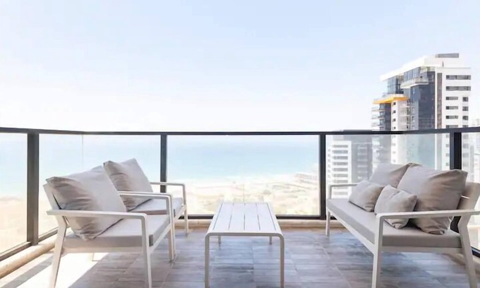 Bat Yam Apartamento | Luxury Apt Tower Best Sea View Bat Yam