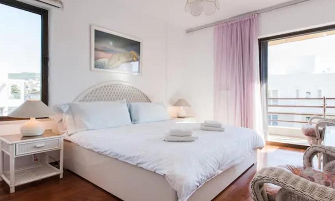 Voula Apartamento | Luxury Athenian Riviera Apartment 135 sqm at Voula
