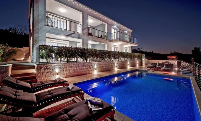 Lumbarda Villa | Luxury Authentic Experience at Villa Marta