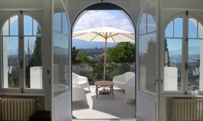 Ciboure Apartamento | Apartamento vasco de lujo - orientado al sur con terraza, jardín y zona de barbacoa.