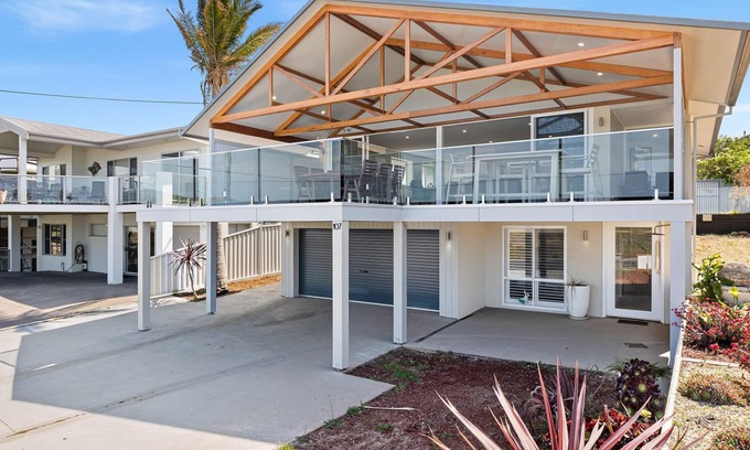 Kianga Casa | Luxury Beach House at Carters