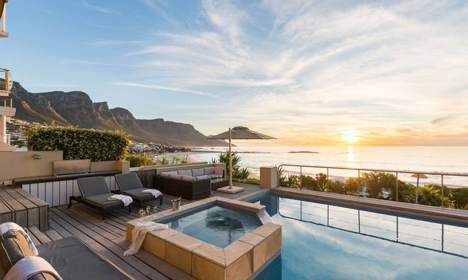 Camps Bay Villa | Beach House Camps Bay