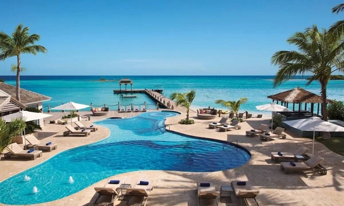 Montego Bay Complejo | Luxury Beachfront All Inclusive Resort Jamaica Tropical View With Tub