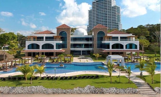 Playa Bonita Village Condominio | Lujoso Apartamento Frente al Mar en Playa Bonita, mejor localización de Panamá