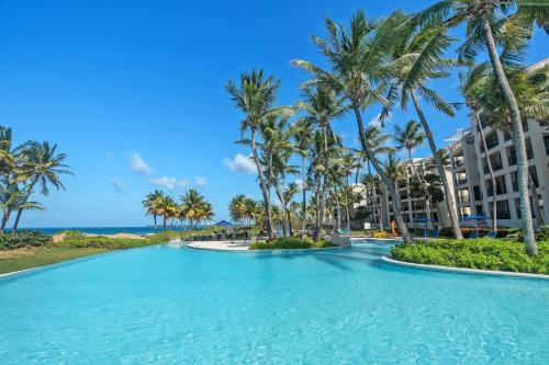Mameyes II Apartamento | Luxury Beachfront -Villa Perla