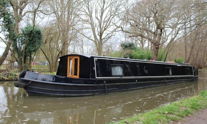 Alperton Otro | Luxury boats and moorings Ealing Road