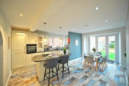 South Elmsall Apartamento | Luxury Bungalow, 3 bedrooms, 5 beds, sleeps 8, transport links, parking, Wi-Fi
