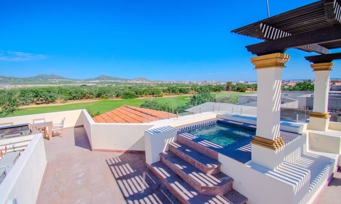 Los Cabos Villa | Luxury Cabo Villa with Private Pool, Rooftop Hot Tub & Full-Service Amenities