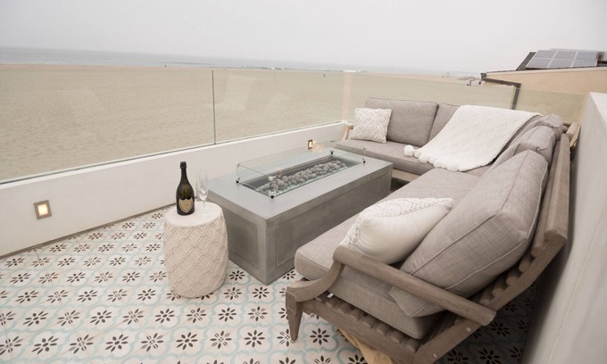 Silver Strand Casa | Casa en la playa frente al mar-COMPLETAMENTE REMODELADA & bellamente decorada *** VERANO ABIERTO ***