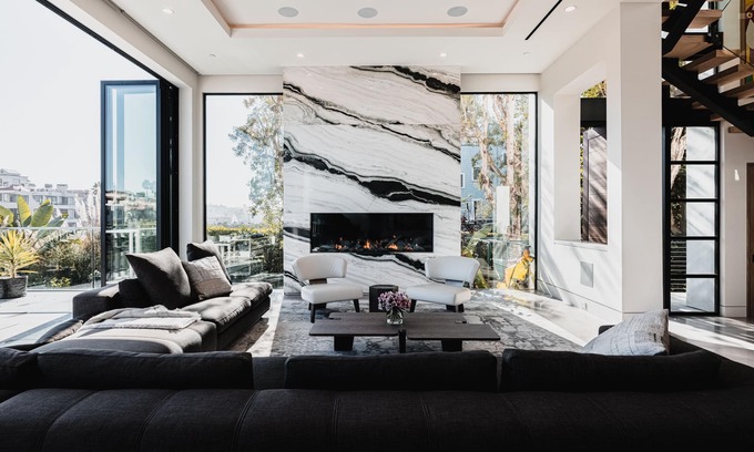 Marina Peninsula Casa | Luxury Canal and Beachfront Home in Venice