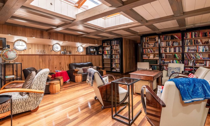 Canary Wharf Alquiler De Eote | Luxury Canary Wharf House Boat Room 2