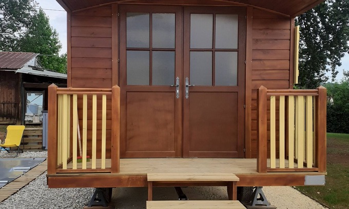 Journiac Cabina | Remolque de lujo para 6 personas - con piscina privada