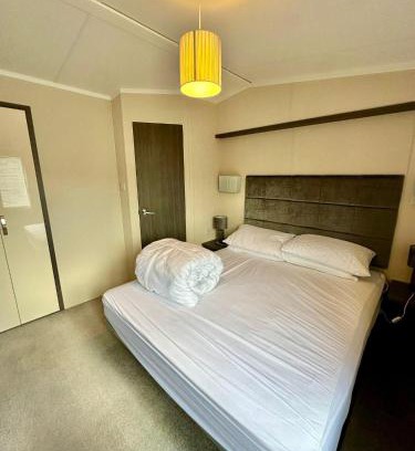 St Leonards Casa | Luxury Caravan on Family Park near Bournemouth