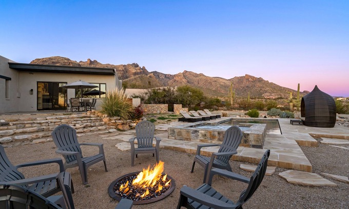 The Foothills Casa | Luxury Catalina Foothills Heated Pool and Spa Sleeps 16
