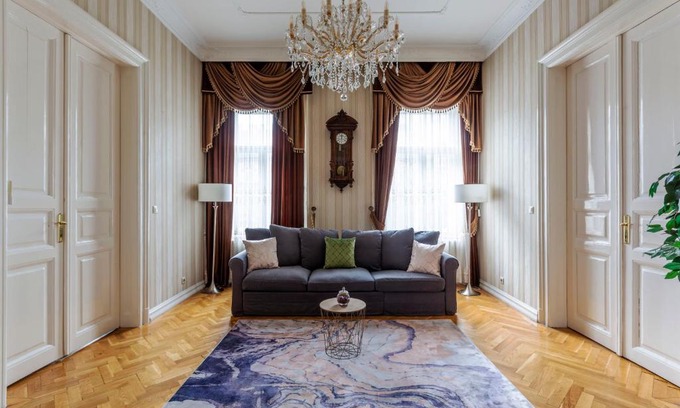 Erzsebetvaros Apartamento | Luxury Central Home next to the New York Café