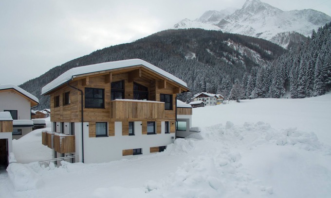 Pettneu am Arlberg Chalet De Esquí | Chalet de lujo cerca de Sankt Anton am Arlberg