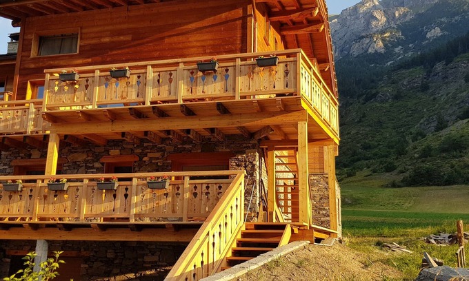 Lanslevillard Chalet De Esquí | chalet de lujo 18 personas Val Cenis Vanoise
