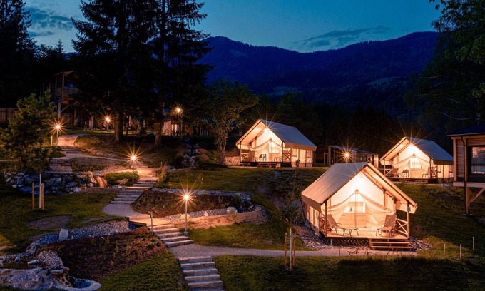 Kotschach-Mauthen Chalet De Esquí | Luxury Chalet With Dishwasher in the Area