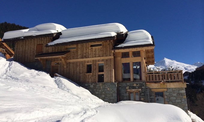 Les Allues Chalet De Esquí | En el corazón de los 3 Valles Chalé lujoso al pie de las pistas