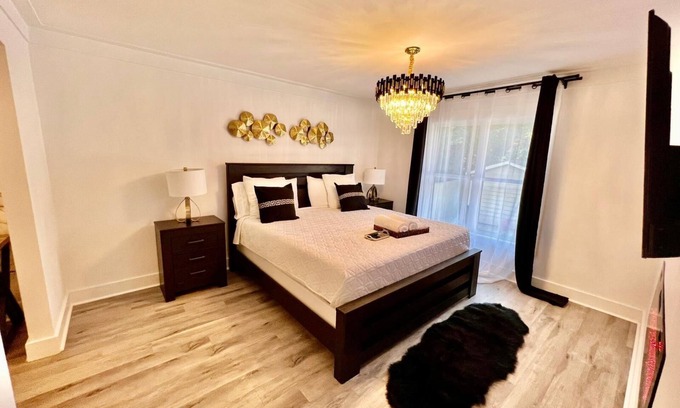 Gainesville Apartamento | Luxury City Loft in Gainesville D