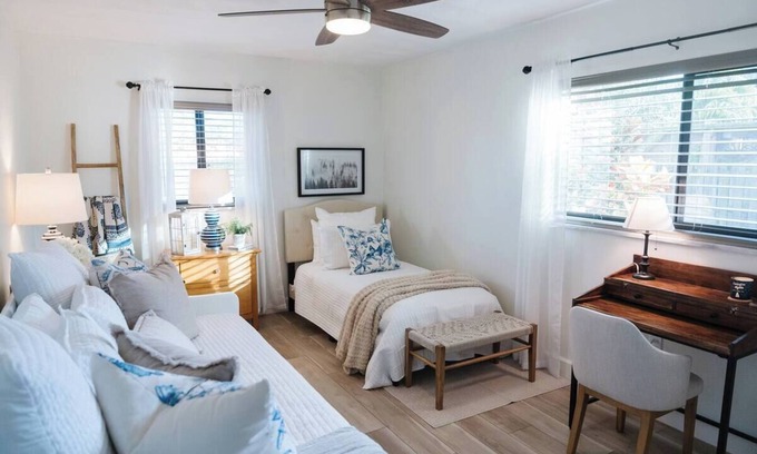 Cocoa Isles Casa | Luxury Coastal Cabin w/Pool & Home Gym