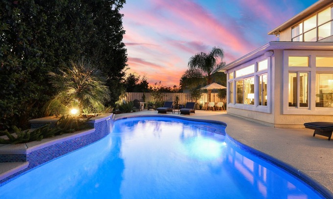 Deerwood Casa | Luxury Coastal Residence, Private and Central