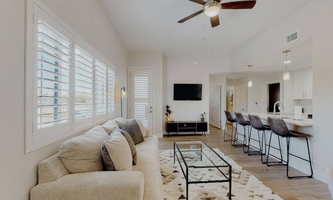 Tucson Condominio | Luxury Condo 2BR Best Location!