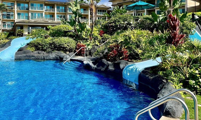 Kapaa Condominio | Kauai's Best Escape @ Waipouli Beach Resort & Spa w / A / C & WiFi & 3-60 "TV’s