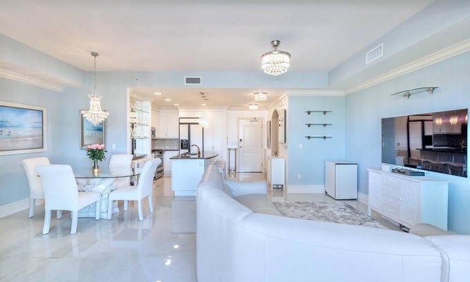 North Naples Condominio | Luxury condo in Mercato