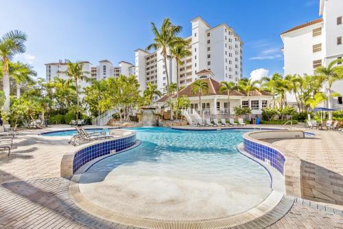 Vanderbilt Beach Apartamento | Luxury Condo in Regatta