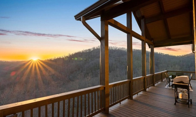 Sylva Condominio | Peaceful Sylva Hideaway |Perfect for Nature Lovers