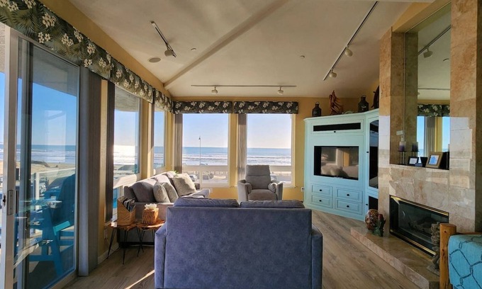 Downtown Condominio | Escape al paraíso a Pismo Beach en este hermoso condominio