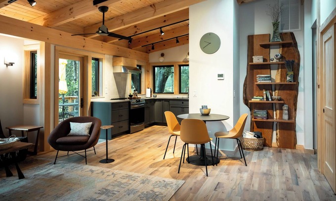 Brevard Cabaña | Luxury Cottage, Estate Property, Walk to Downtown, Pet Friendly