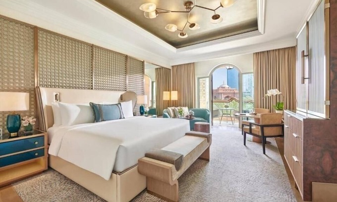 Al Ain Apartamento | Luxury Deluxe Room Near Grand Hyatt Abu Dhabi