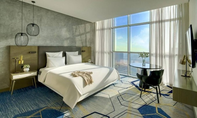 Al Khan Apartamento | Luxury Deluxe Suite Near Sharjah Expo Center SHJ
