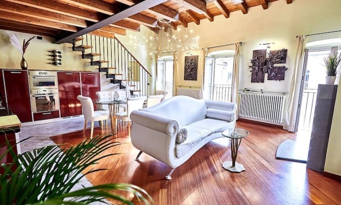 Borgo San Leonardo Apartamento | Luxury Design Loft - [Piazza Pontida]