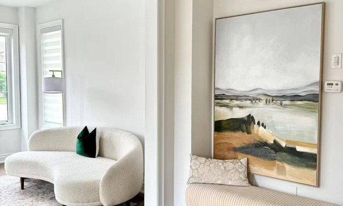 Whitby Casa | Luxury Detached Home | Spacious, Bright & Modern