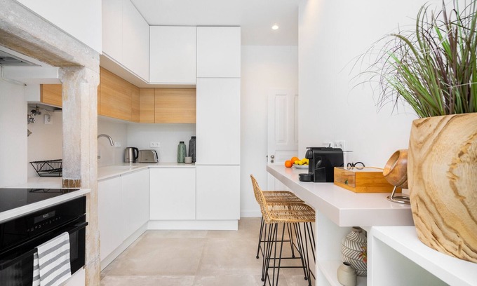Alfama Apartamento | Luxury Duplex Prime Location