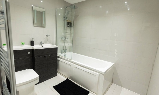 Wolverhampton Apartamento | Luxury Entire Flat In Wolverhampton