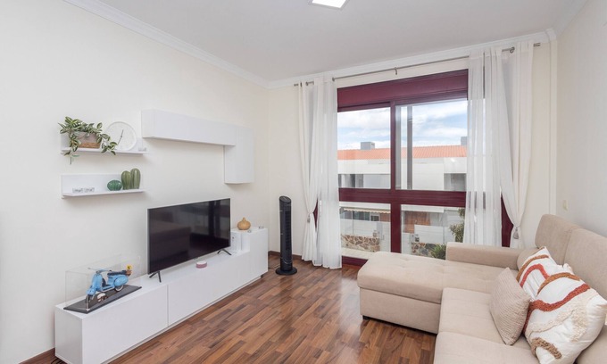 Vecindario Apartamento | Luxury Workfriendly Home - Far Ocean Views