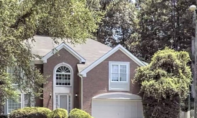 Clarkdale Casa | Luxury European style (22 mins from Atlanta)