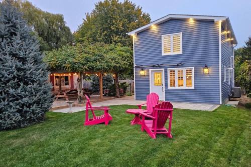 West Hill Casa | Luxury Family House 3 beds, 1 bath, 5 guest