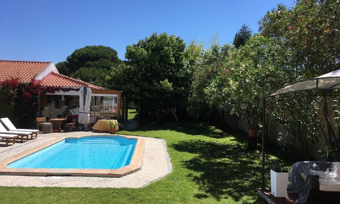 Maca Villa | Villa familiar de lujo cerca del mar - con piscina, jardín, barbacoa, parque infantil