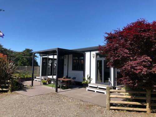 Egmont Village Casa | Luxury Farm Escape Tiny Home New Plymouth-Egmont Village