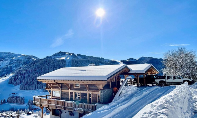 Notre-Dame-de-Bellecombe Chalet De Esquí | Chalet de lujo con jacuzzi y sala de skis, 5 habitaciones