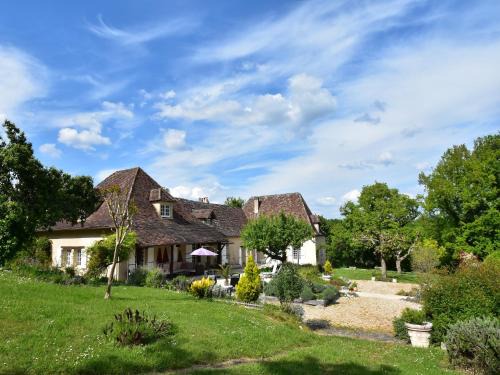 Port-Sainte-Foy-et-Ponchapt Casa | Luxury Villa in Dordogne with Pool & Privacy