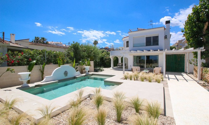 Denia Villa | Villa de lujo en primera línea todo incluido