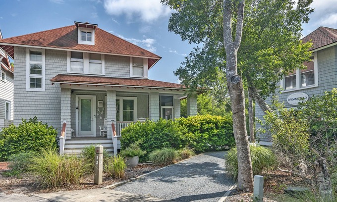 Keepers Landing Casa | Luxury Getaway on Bald Head Island - August Weeks Available - 5-Star Property