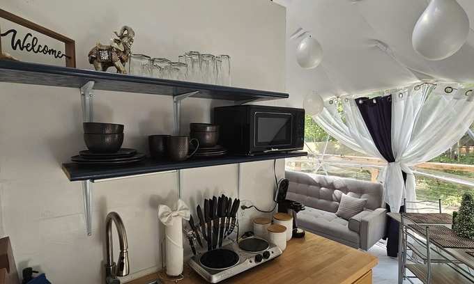 Lincolnton Cabina | Luxury Glamping Domes