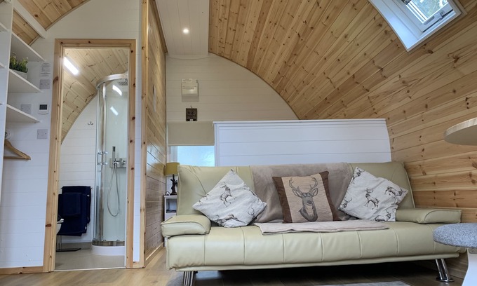 West Heslerton Cabina | Luxury Glamping Pods on a secluded quiet site. 1 Unit available.